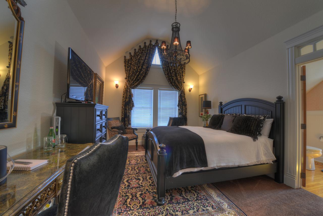 The Victoria Bed & Breakfast Бентънвил Екстериор снимка