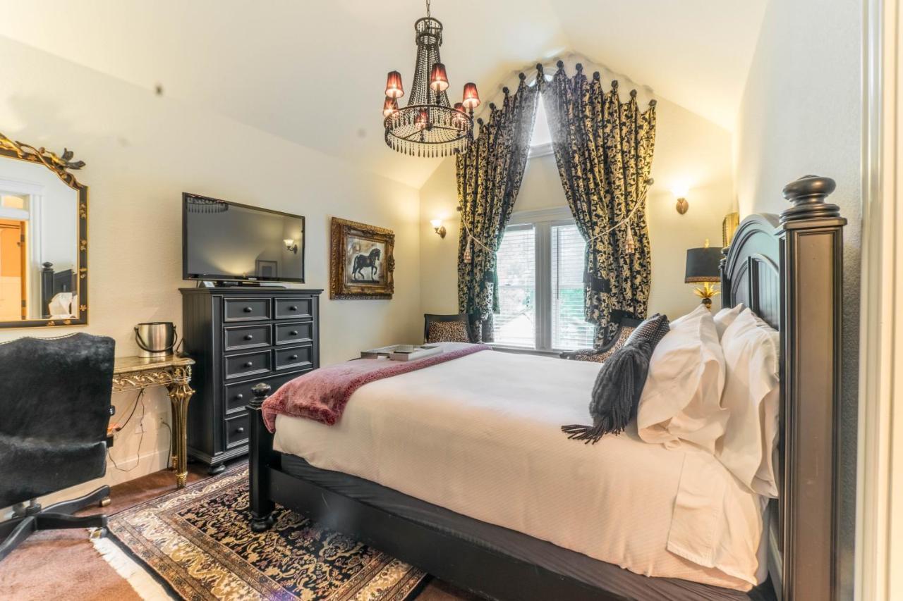 The Victoria Bed & Breakfast Бентънвил Екстериор снимка