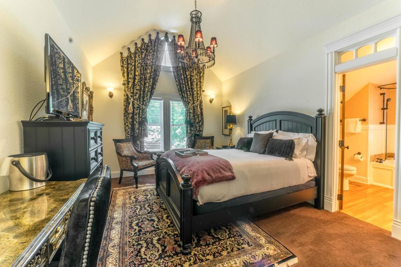 The Victoria Bed & Breakfast Бентънвил Екстериор снимка